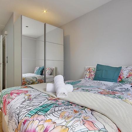 Turay Court Holiday Apartments Bournemouth Ngoại thất bức ảnh