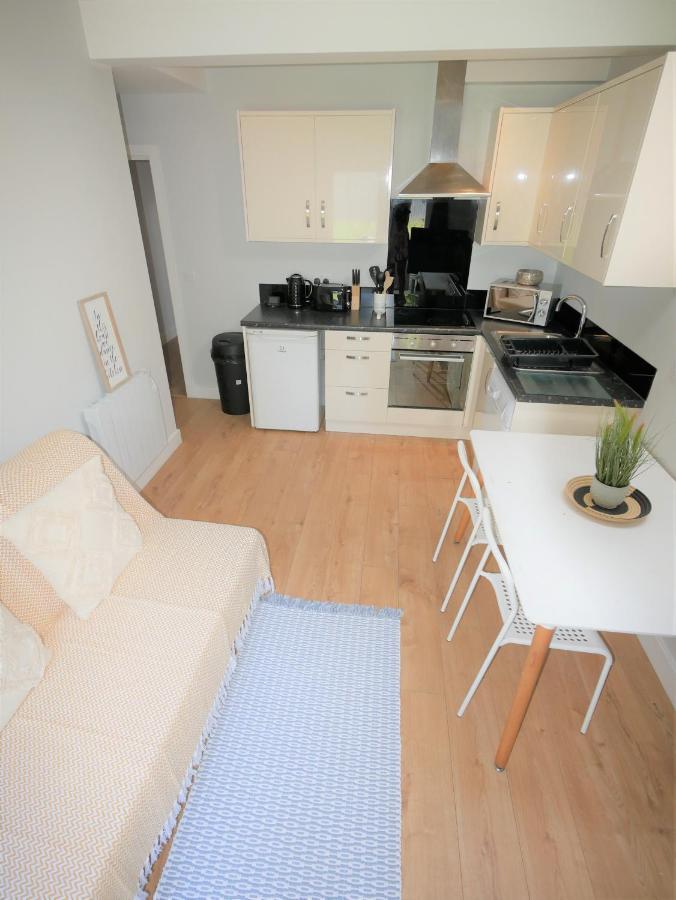 Turay Court Holiday Apartments Bournemouth Ngoại thất bức ảnh