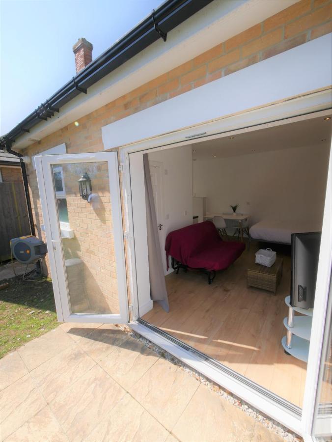 Turay Court Holiday Apartments Bournemouth Ngoại thất bức ảnh
