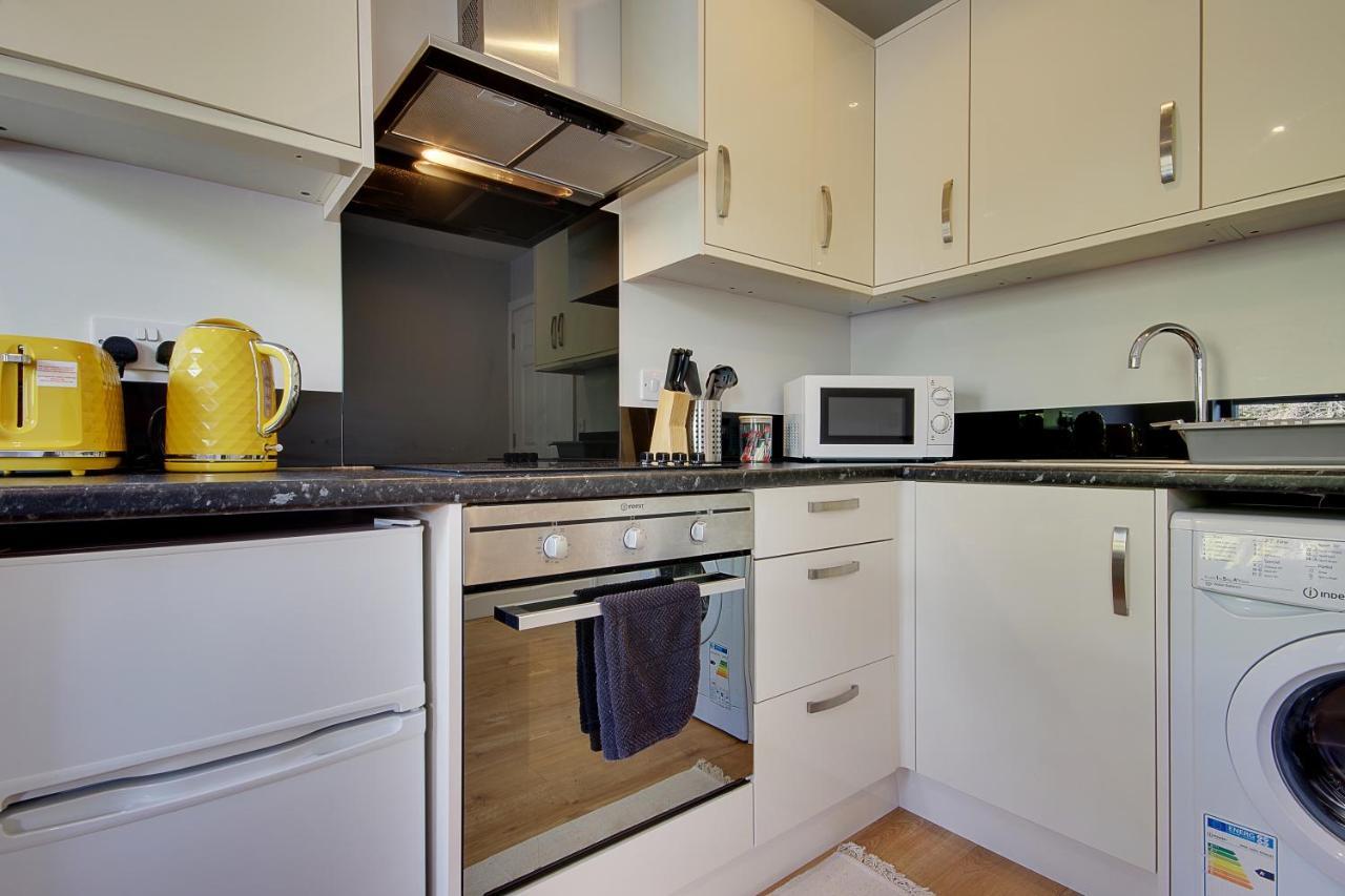 Turay Court Holiday Apartments Bournemouth Ngoại thất bức ảnh