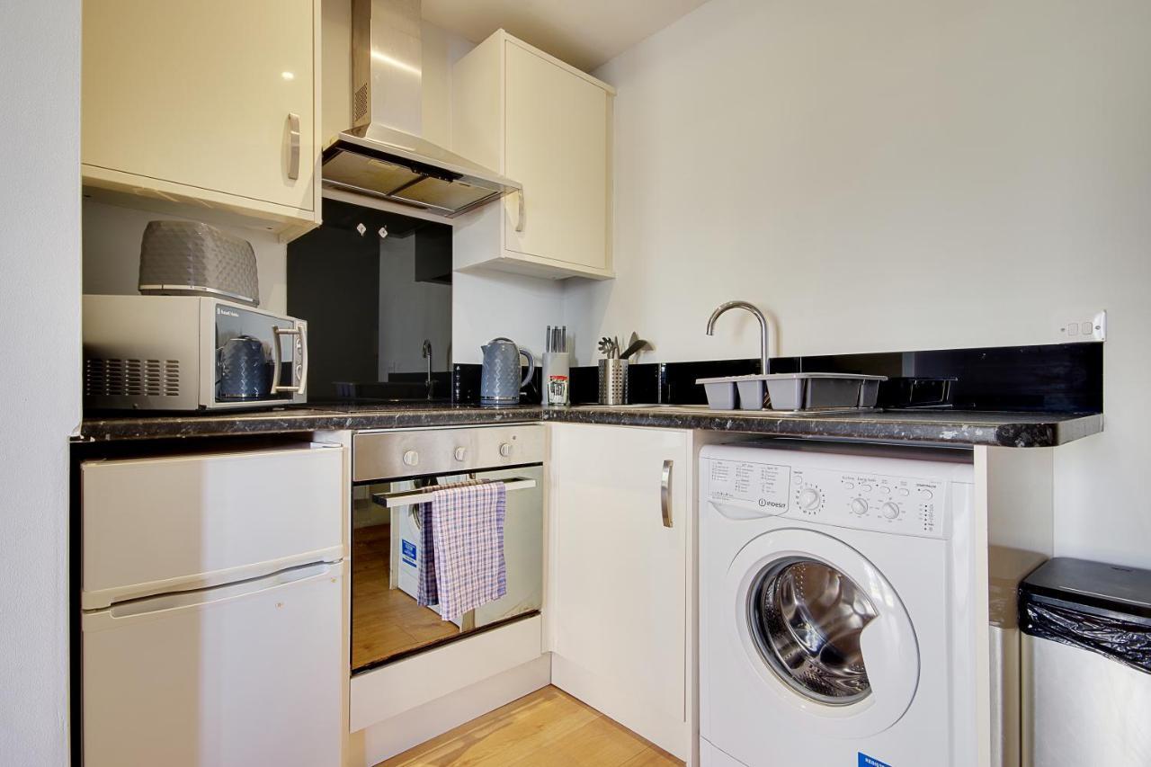 Turay Court Holiday Apartments Bournemouth Ngoại thất bức ảnh