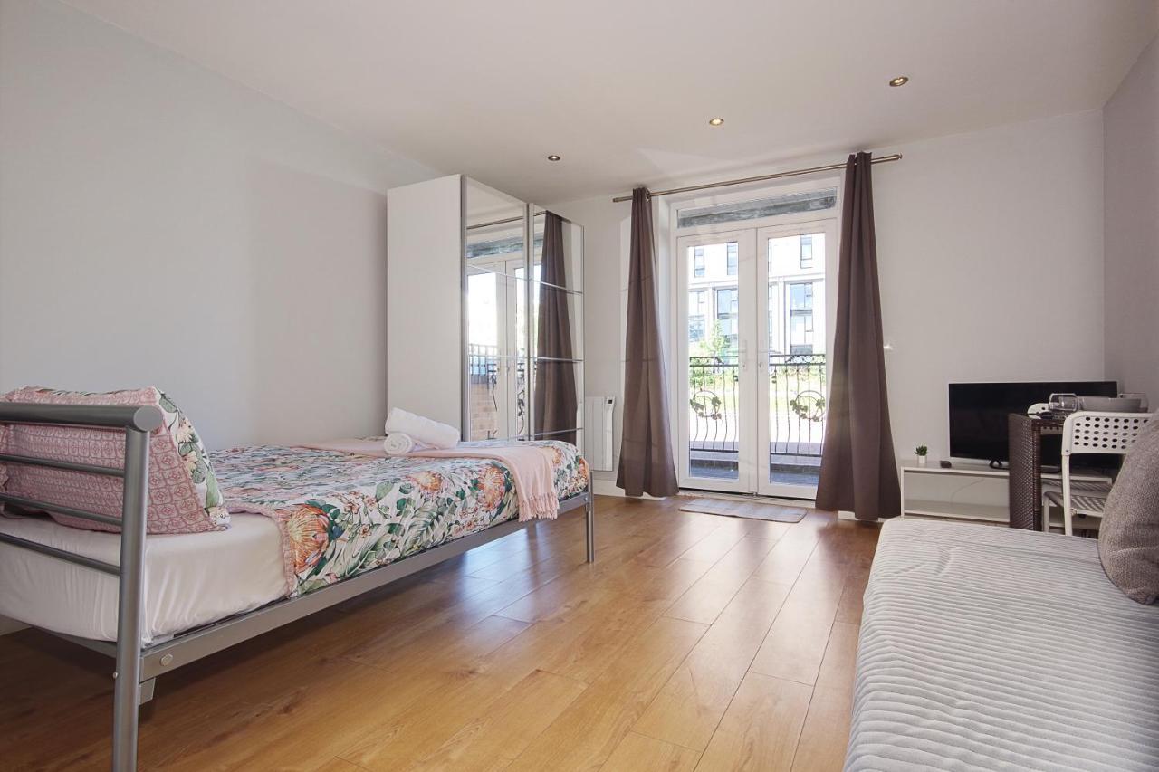 Turay Court Holiday Apartments Bournemouth Ngoại thất bức ảnh
