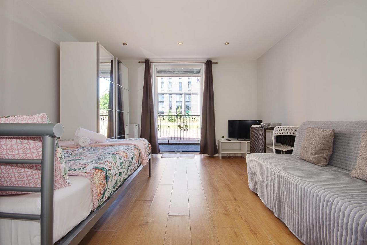 Turay Court Holiday Apartments Bournemouth Ngoại thất bức ảnh