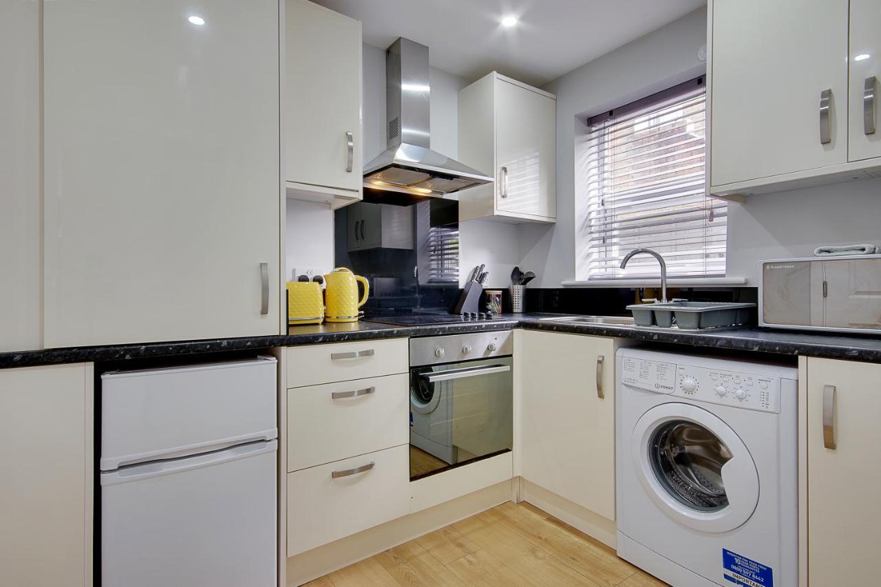 Turay Court Holiday Apartments Bournemouth Ngoại thất bức ảnh