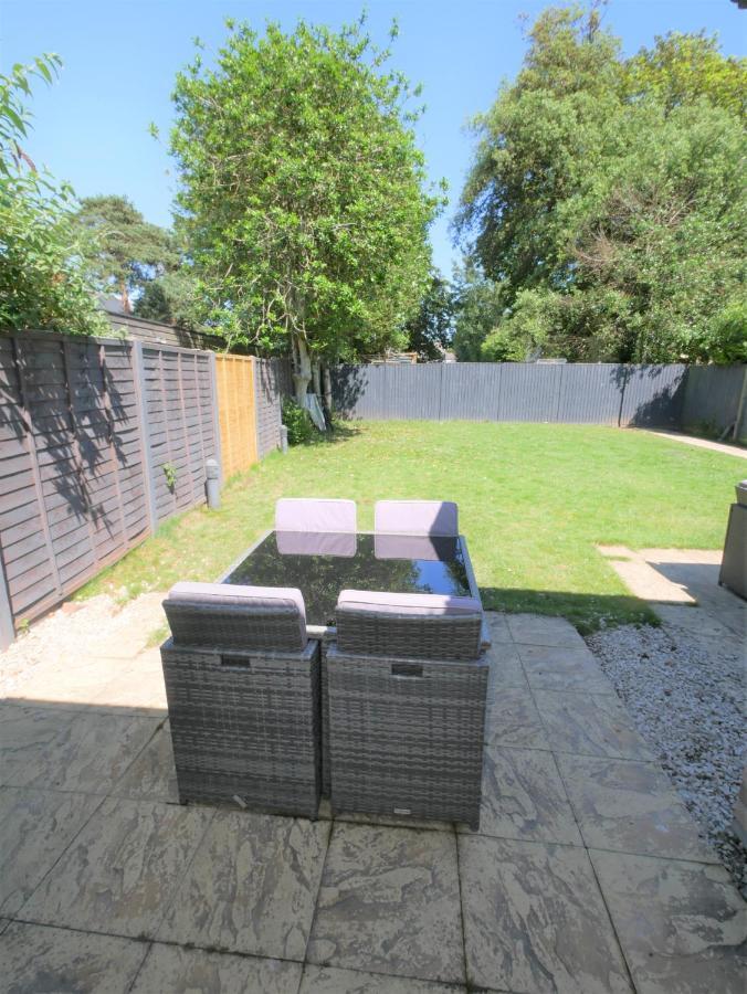 Turay Court Holiday Apartments Bournemouth Ngoại thất bức ảnh