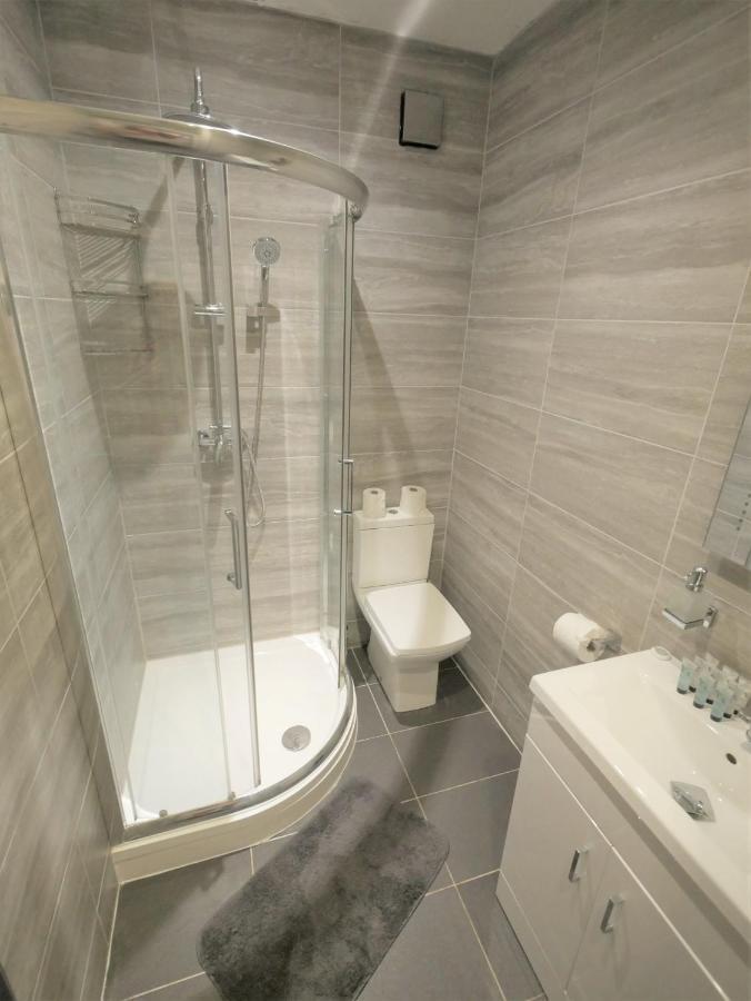 Turay Court Holiday Apartments Bournemouth Ngoại thất bức ảnh