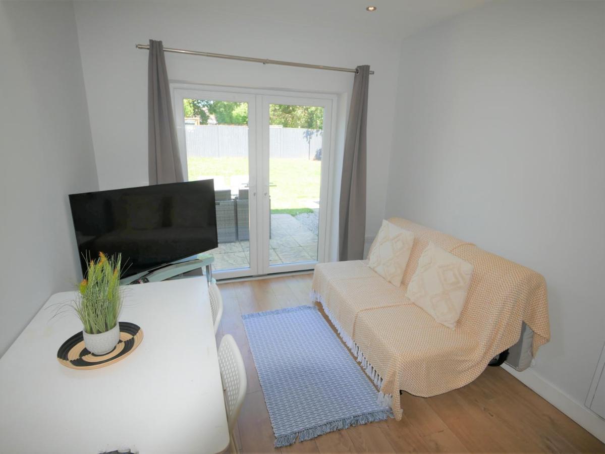 Turay Court Holiday Apartments Bournemouth Ngoại thất bức ảnh